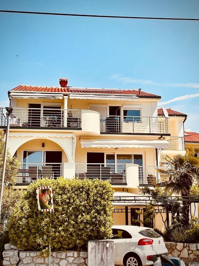 Velebit Apartments Dramalj Exterior photo